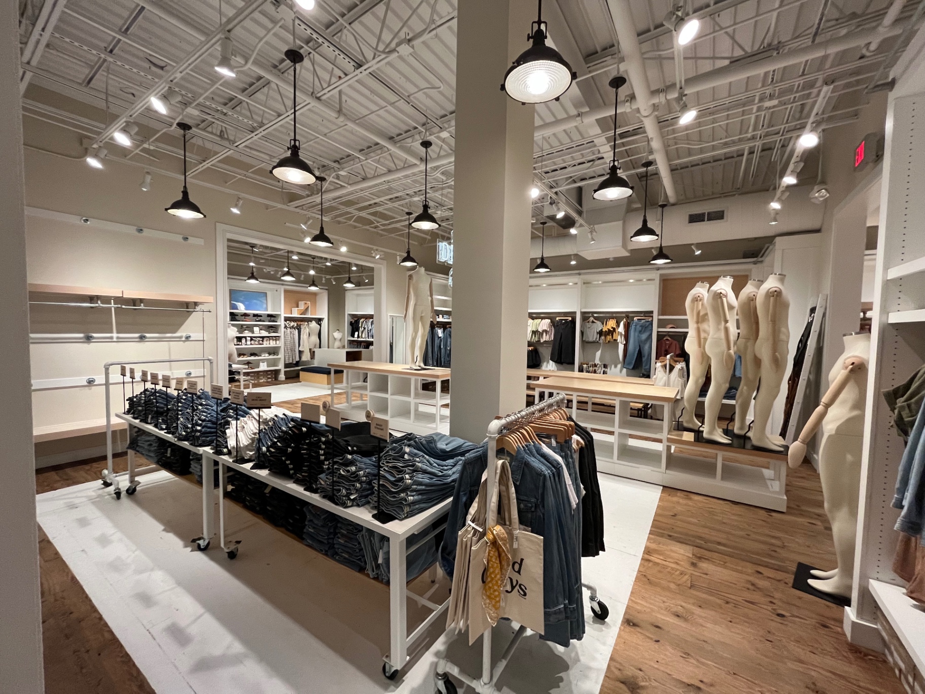 Denim floor mannequins